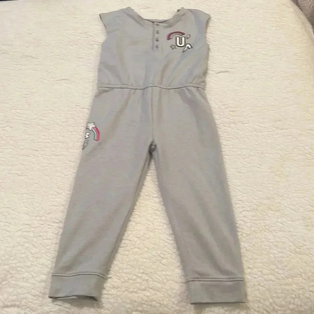 ❤️ Under Armour Jump suit
